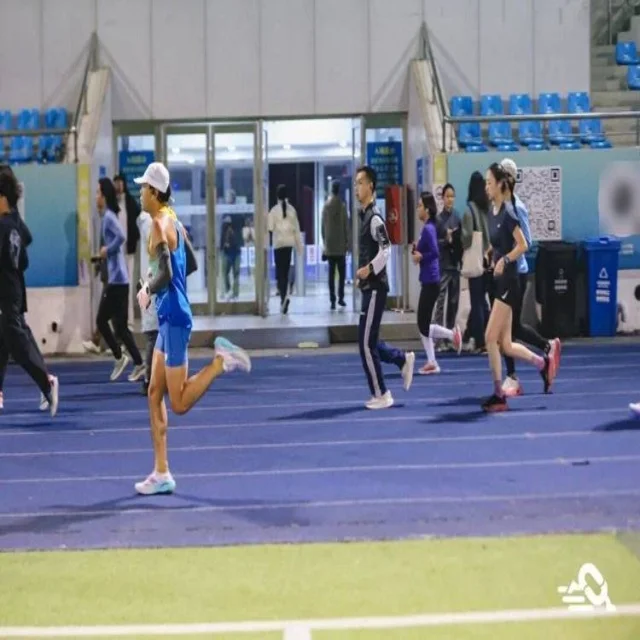 雄鹿队季后赛首轮迎来严峻考验